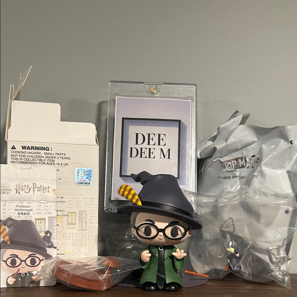 POPMART - Harry Potter Wizarding World Magic Props Series "McGonagall"